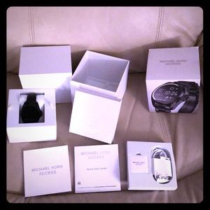 Michael Kors Access smartwatch NIB